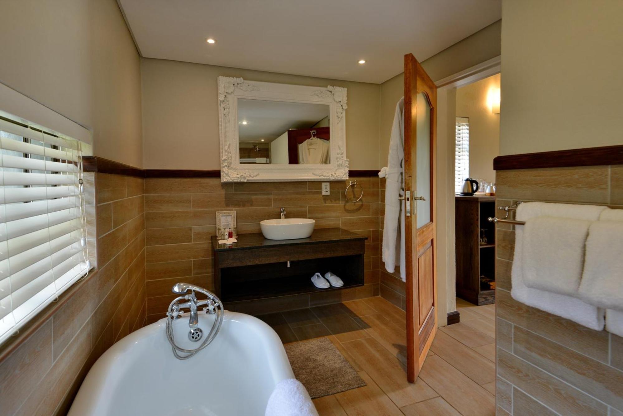 African Hills Safari Lodge & Spa Magaliesburg Eksteriør bilde