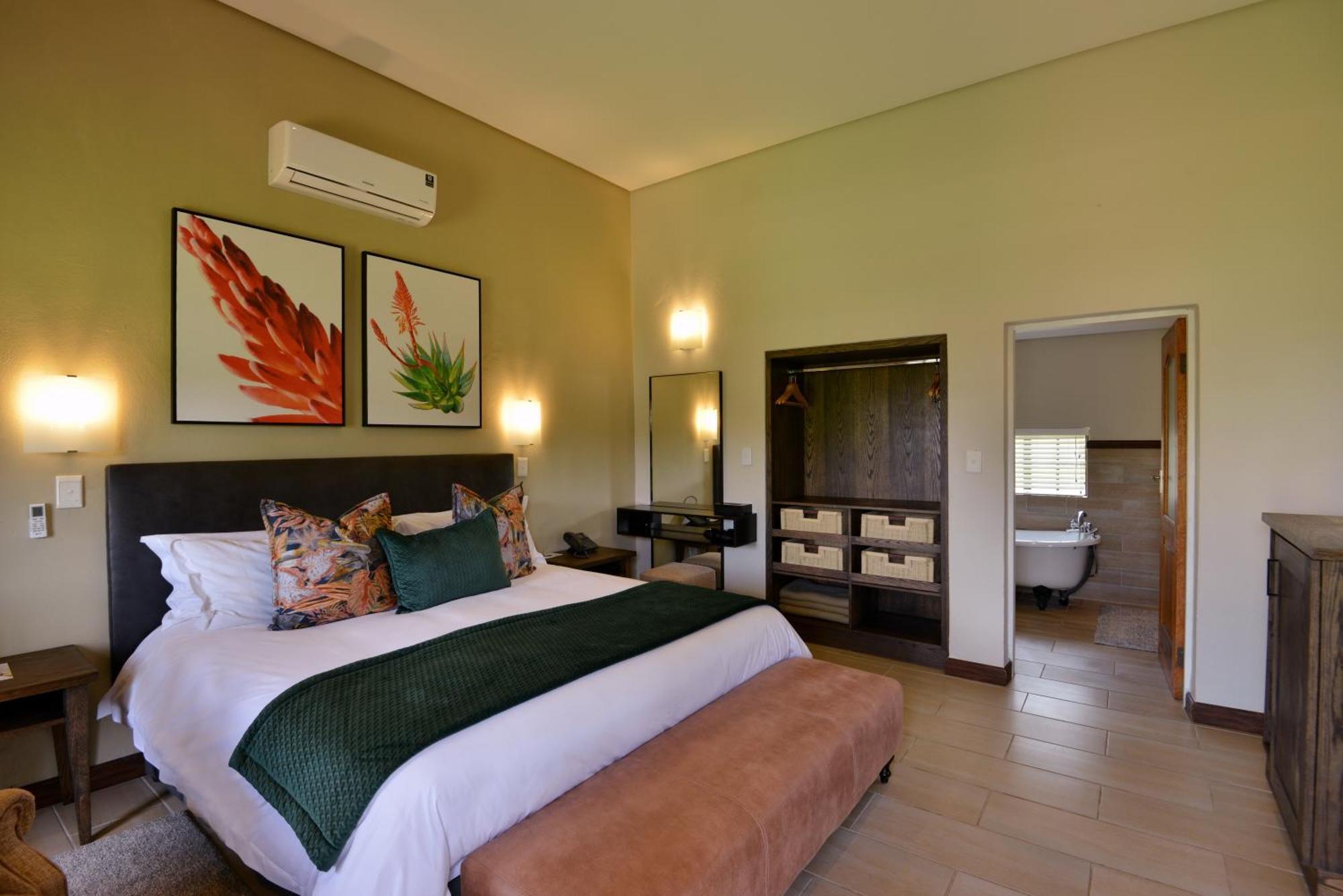 African Hills Safari Lodge & Spa Magaliesburg Eksteriør bilde