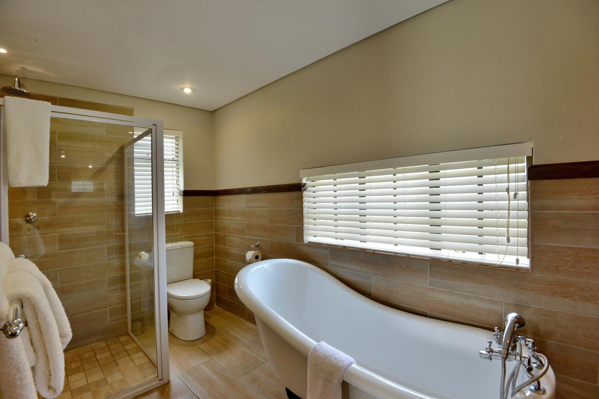 African Hills Safari Lodge & Spa Magaliesburg Rom bilde
