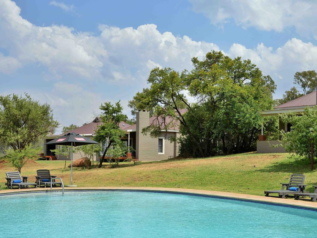 African Hills Safari Lodge & Spa Magaliesburg Eksteriør bilde